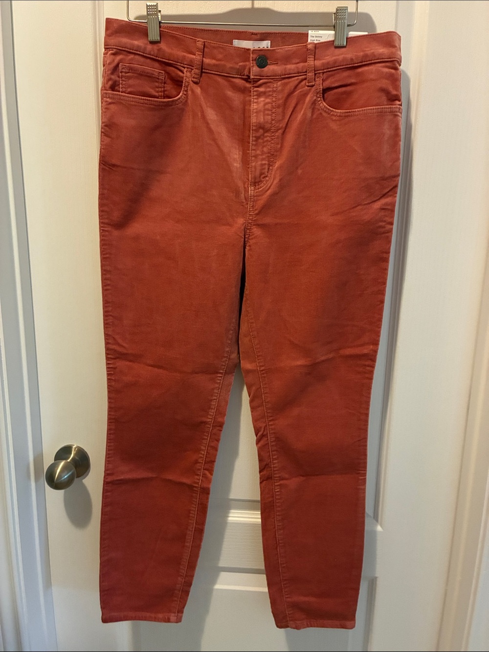 LOFT Women's Skinny Jeans in pink rose